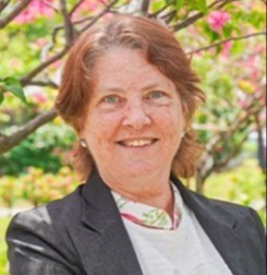 Denise Dillon-cropped-1